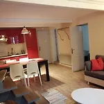 6 Couchages Au Coeur De La Ville !
