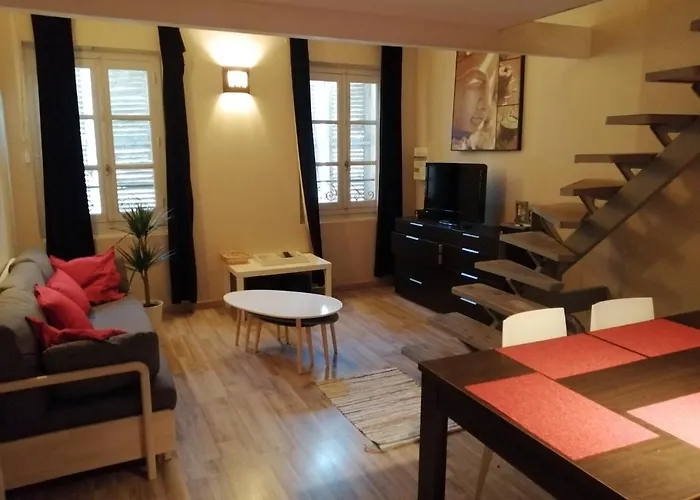 6 Couchages Au Coeur De La Ville !